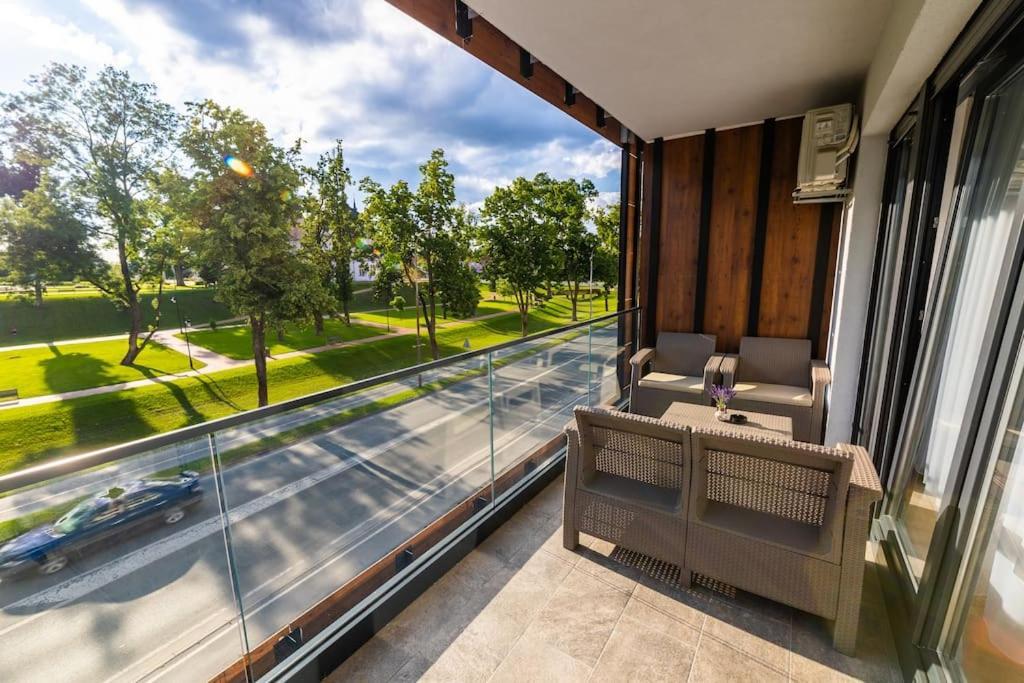 Apartman Lux Self Check-In Verőce Kültér fotó